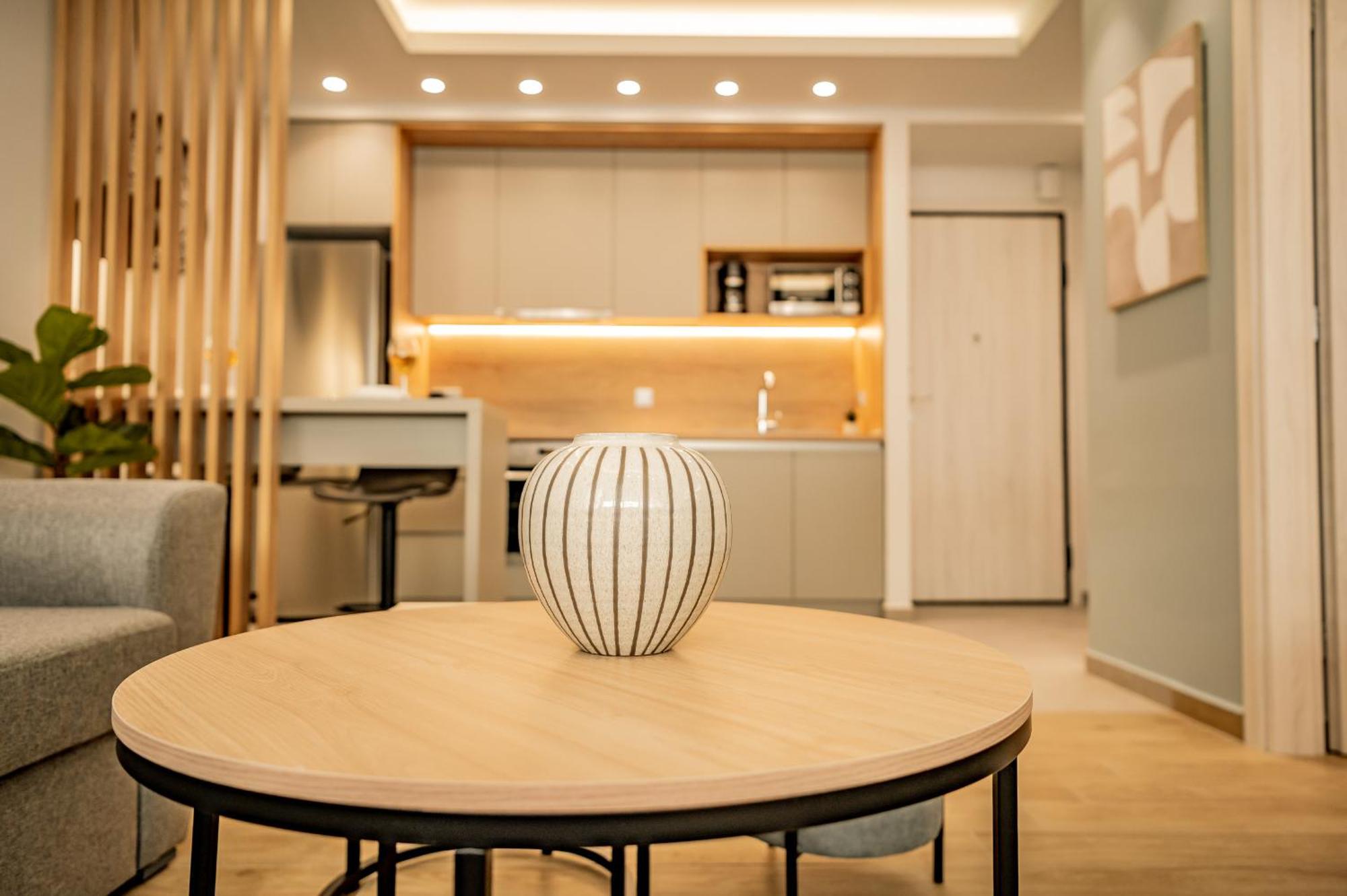 Urban Luxury Suites Thessaloniki Exterior foto