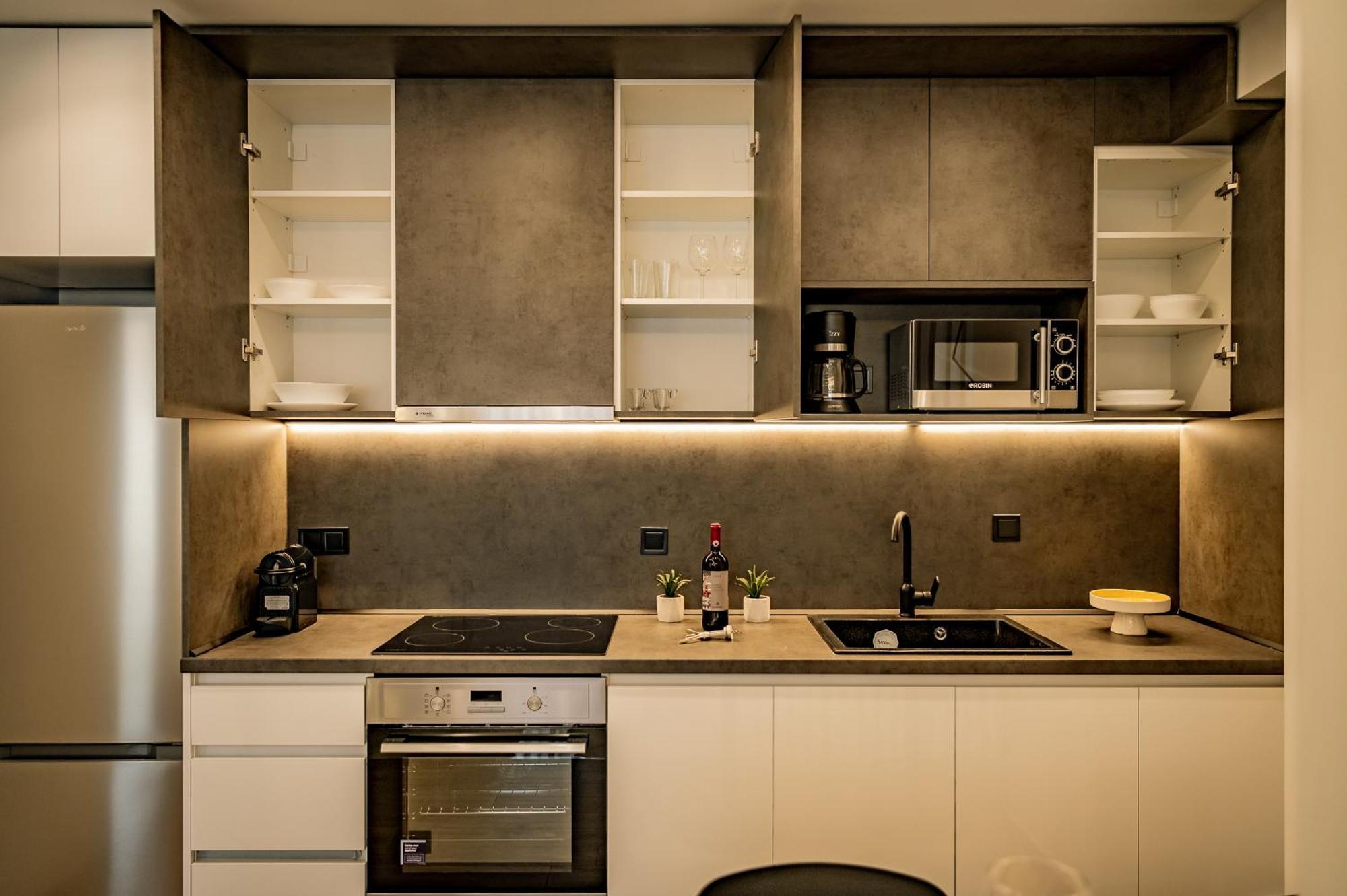 Urban Luxury Suites Thessaloniki Exterior foto